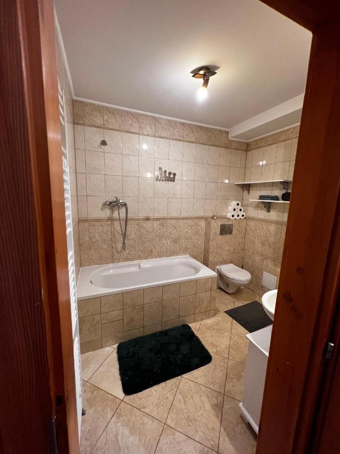 شقة Apartman Mw بوبراد المظهر الخارجي الصورة
